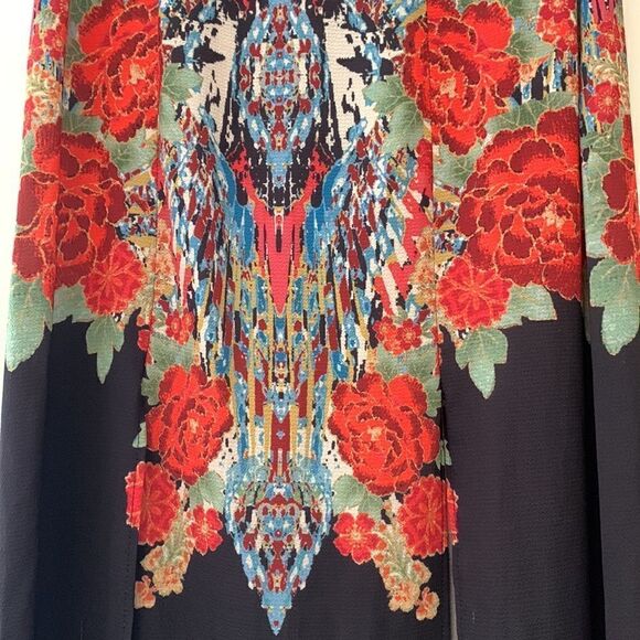 Flying Tomato maxi skirt with dramatic front slits and floral design Size M - Picture 2 of 9